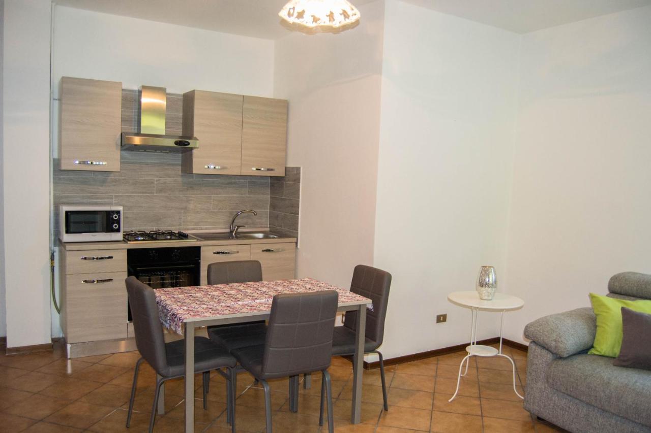 Villa Giardino Дервио Екстериор снимка