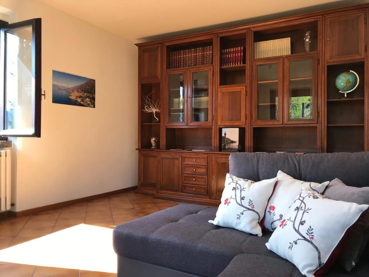 Villa Giardino Дервио Екстериор снимка